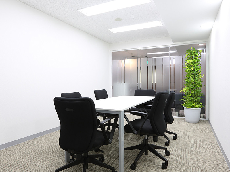 リージャス《オープンオフィス池袋南》のオフィス内部の画像