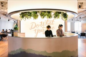 【WeWork】六本木アークヒルズの入居者の本当の口コミと評判、料金、アクセス【オフィス画像30枚】