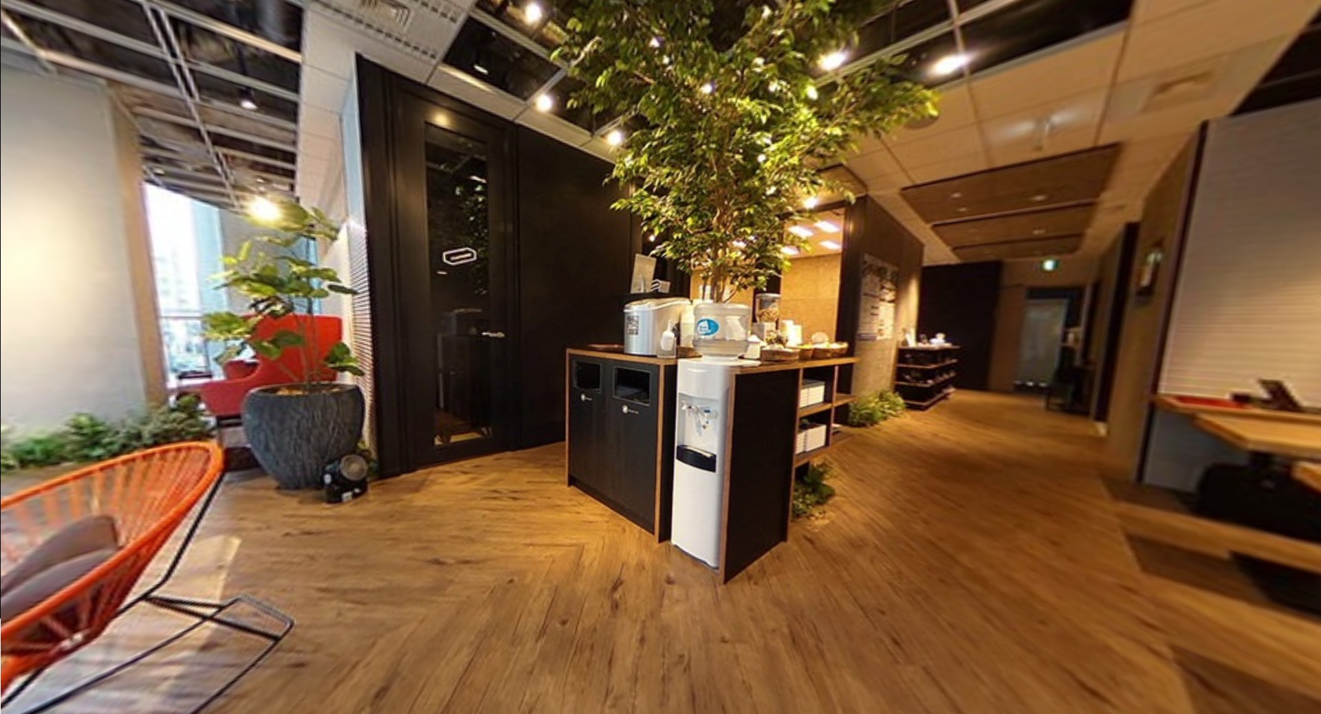 ワークスタイリング浜松町のオフィス内部の画像「オープンスペース」